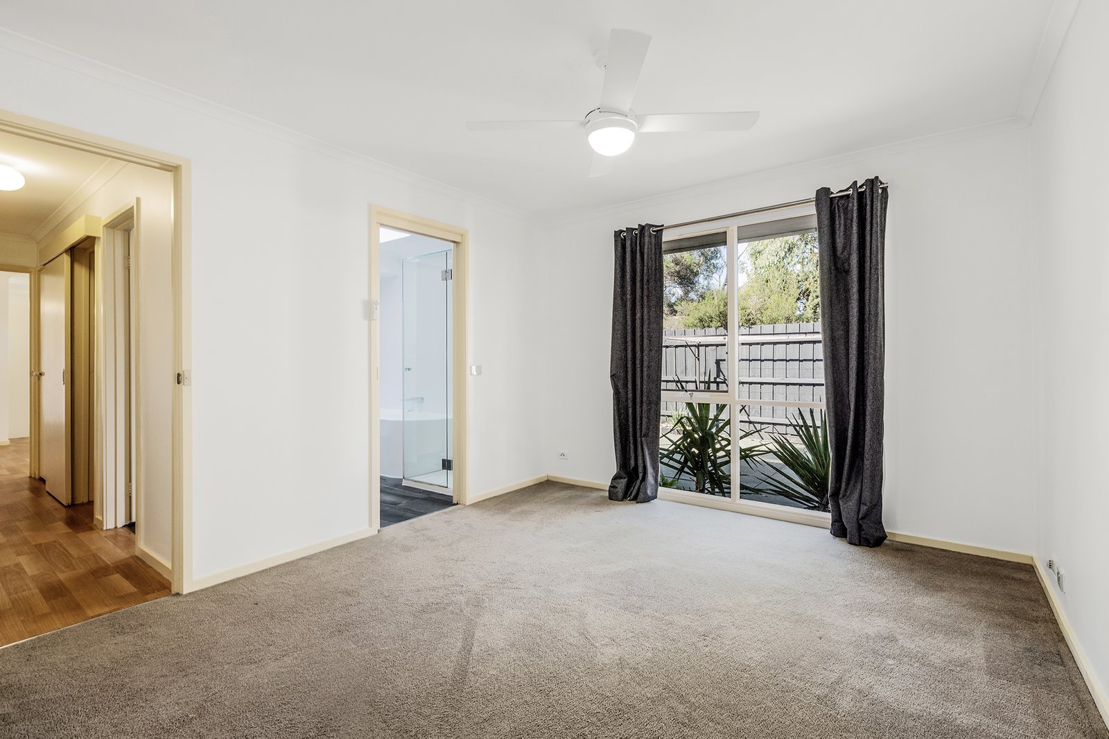 Gallery: 6 Lexington Place