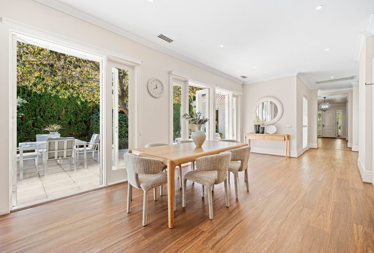 Gallery: 6 Lileura Avenue