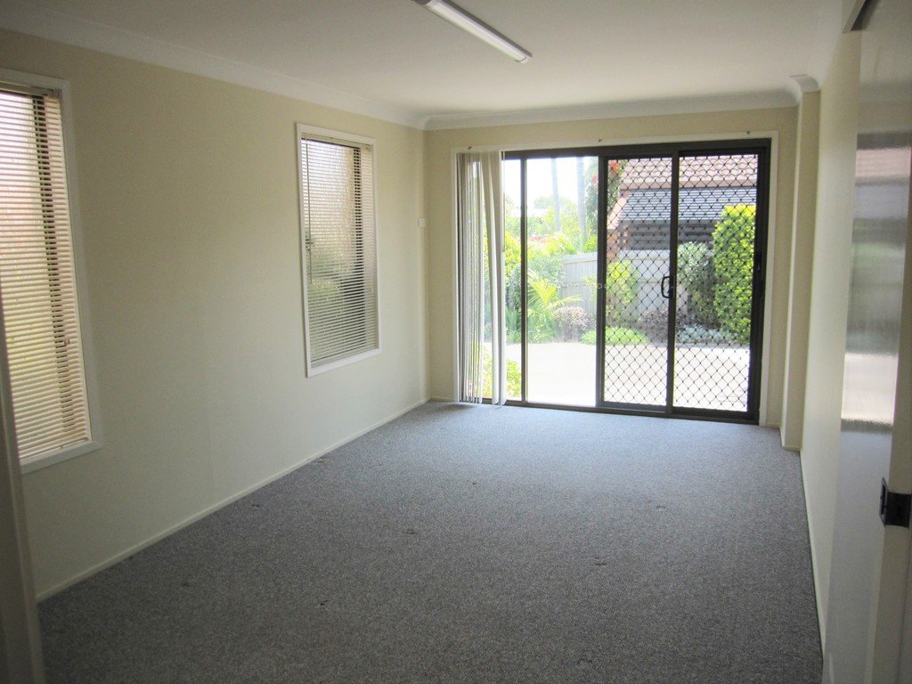 6 Limkin Street BURLEIGH WATERS 5