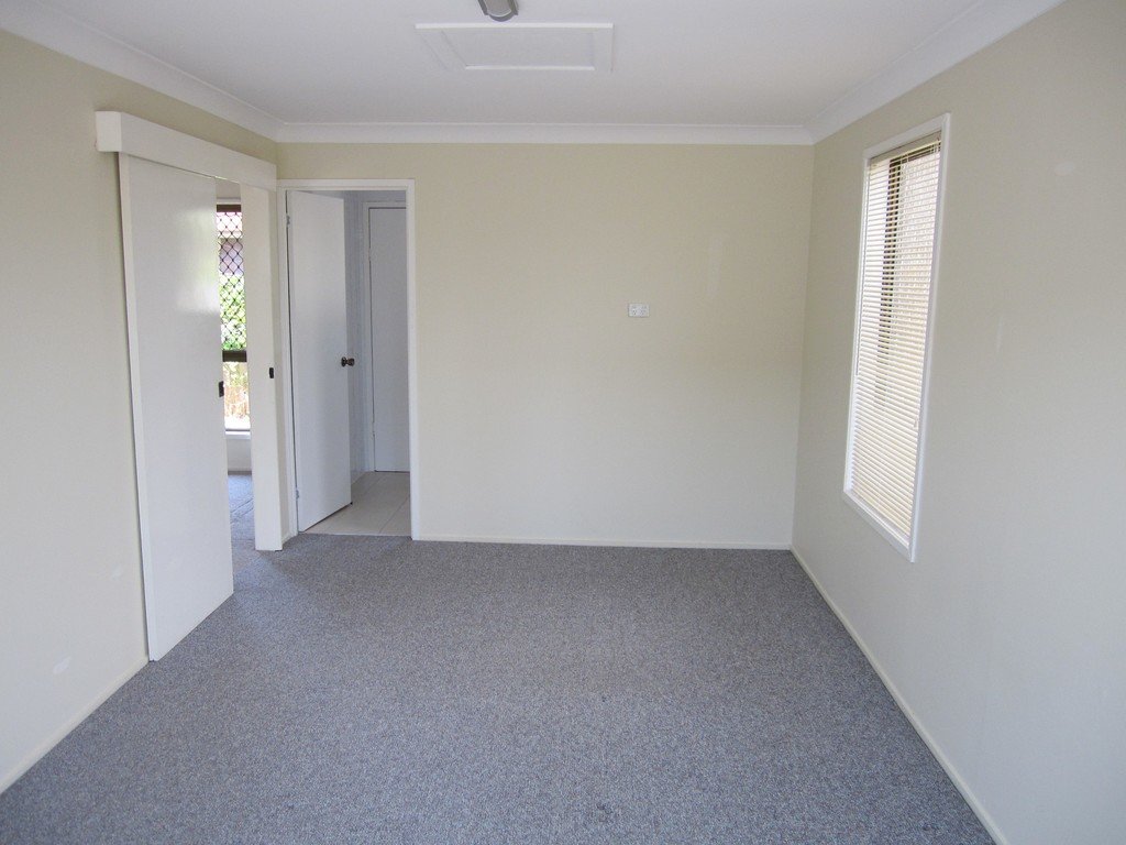 6 Limkin Street BURLEIGH WATERS 6