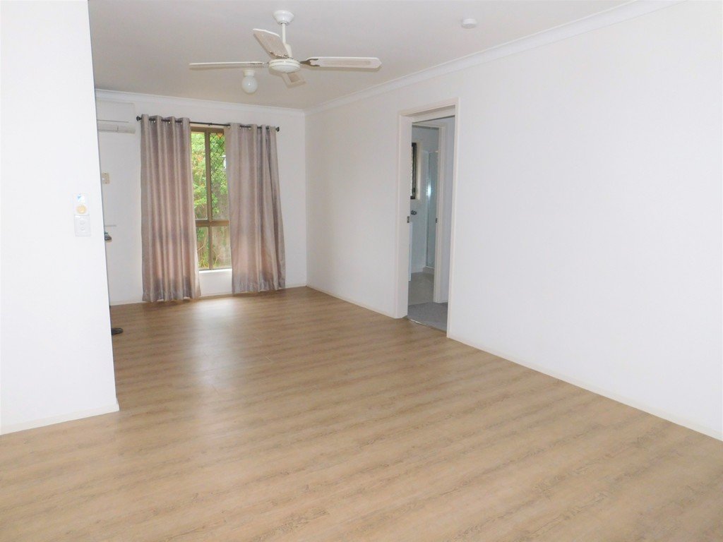 6 Limkin Street BURLEIGH WATERS 4