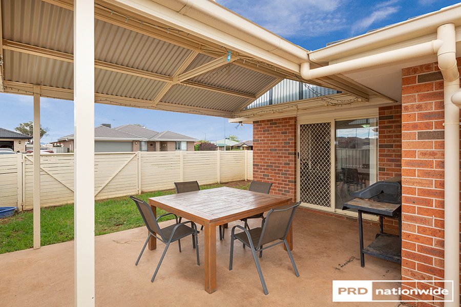 6 Lindsay Road TAMWORTH 6