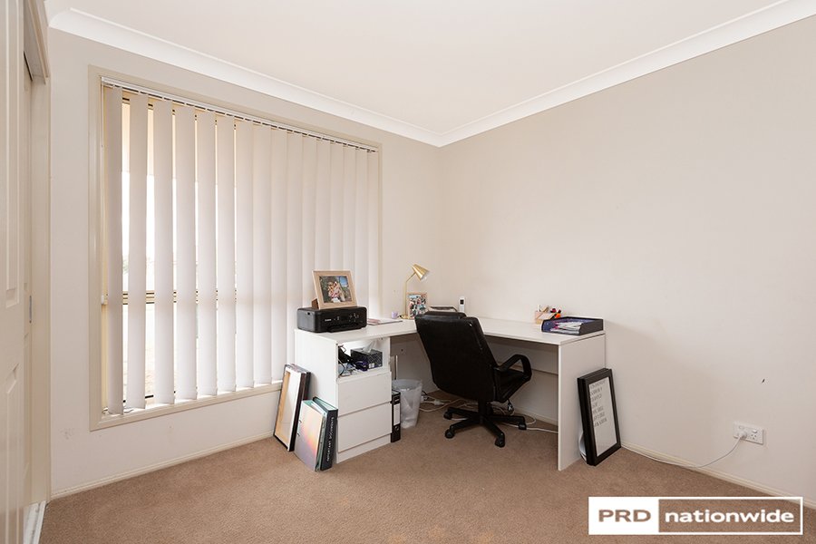 6 Lindsay Road TAMWORTH 14