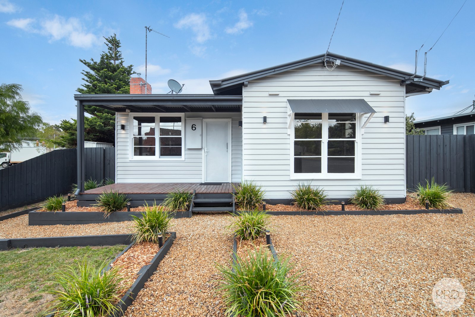 6 Little Dodds Street GOLDEN POINT 1