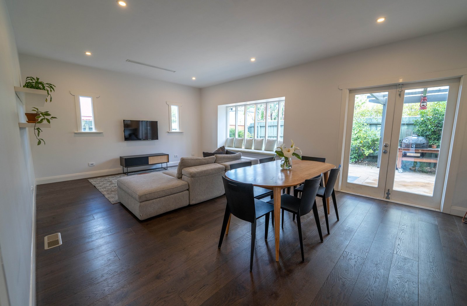 Gallery: 6 Little Union Street