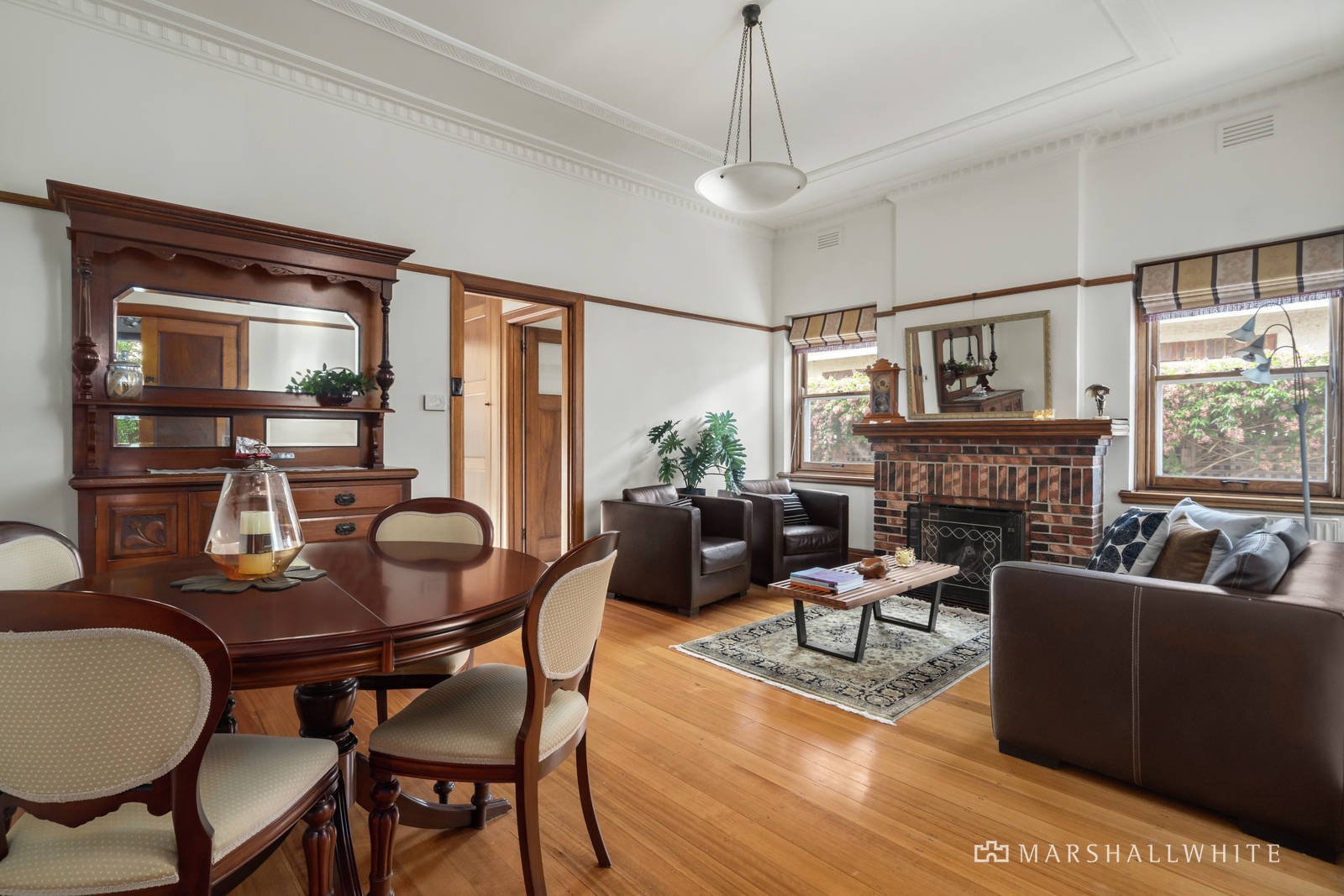 6 Loch Rae Court, Hawthorn, VIC