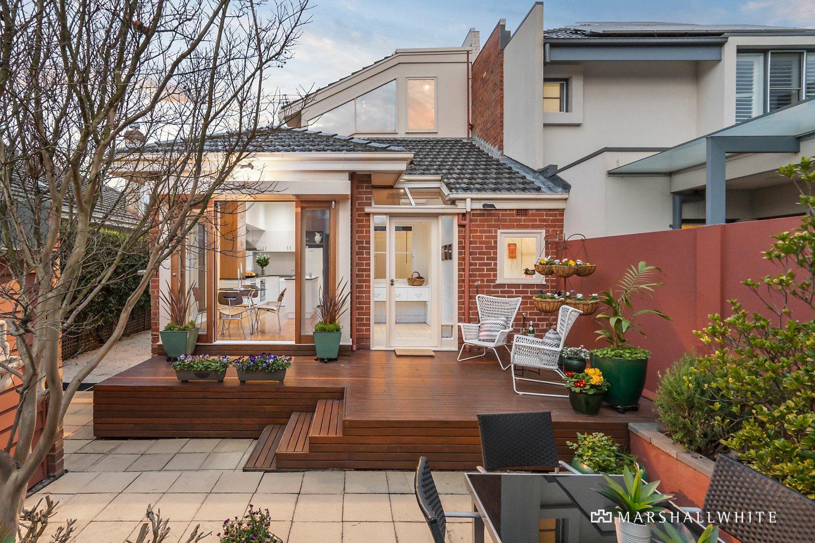 6 Loch Rae Court, Hawthorn, VIC