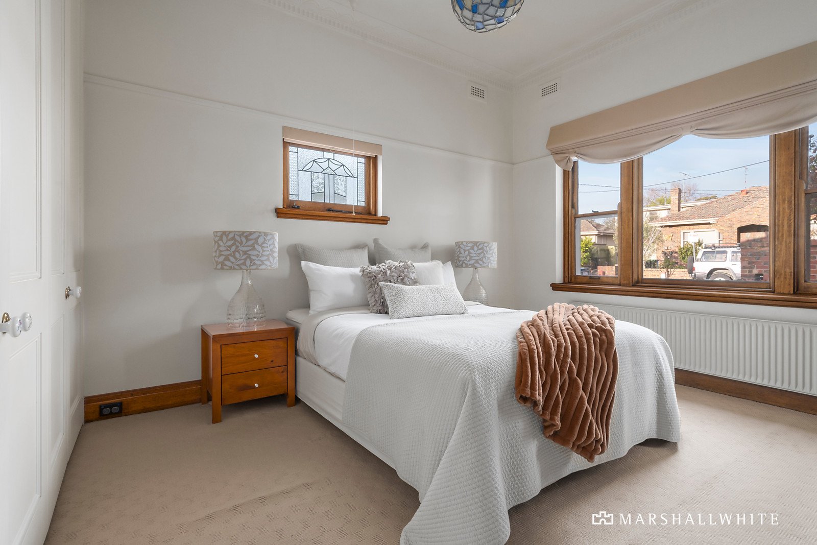 6 Loch Rae Court, Hawthorn, VIC