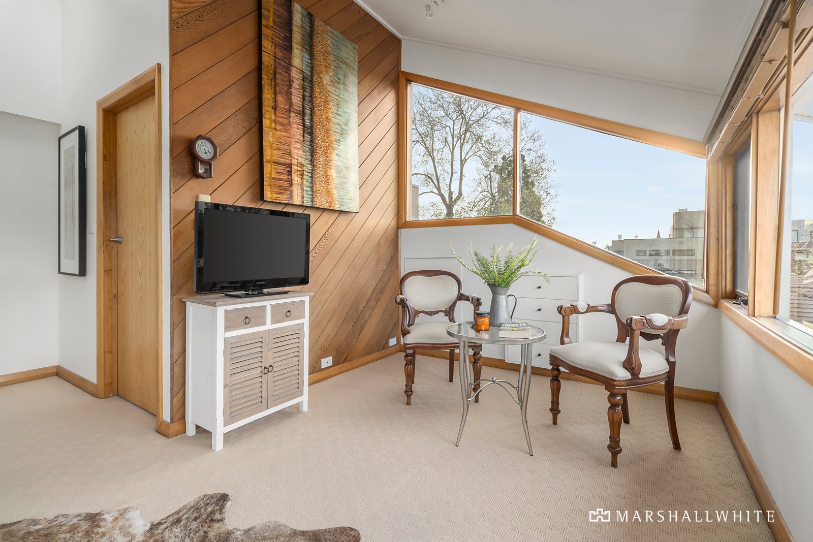 6 Loch Rae Court, Hawthorn, VIC