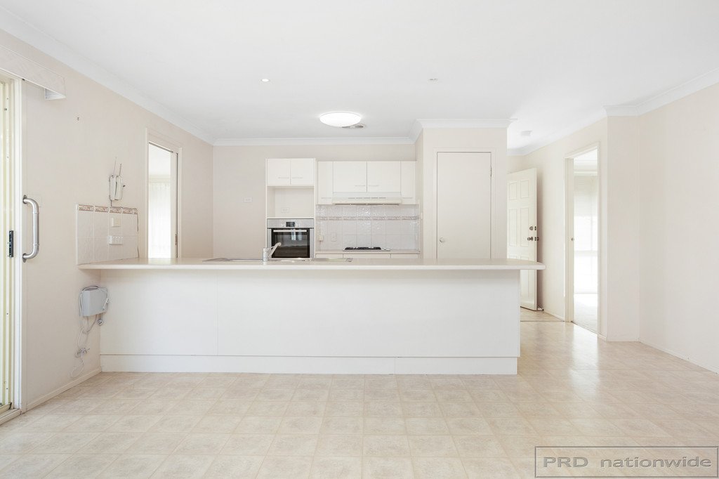 6 Lochend Circuit EAST MAITLAND 5