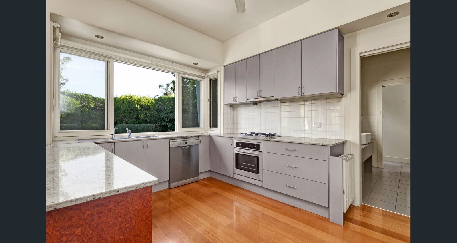 Gallery: 6 Lorac Avenue