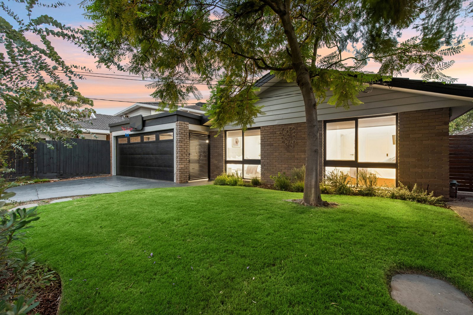 Gallery: 6 Lord Avenue