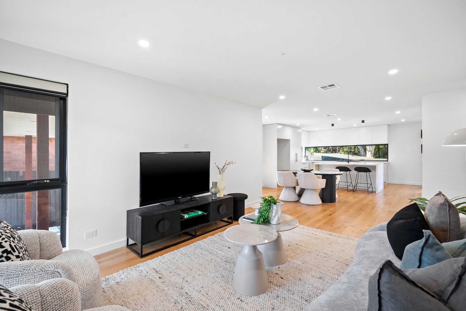 Gallery: 6 Lorna Street