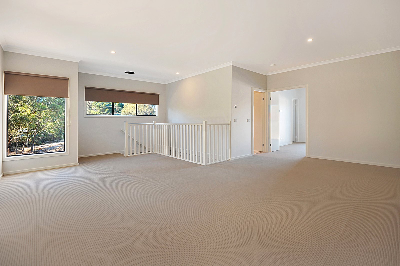 Gallery: 6 Lucia Crescent