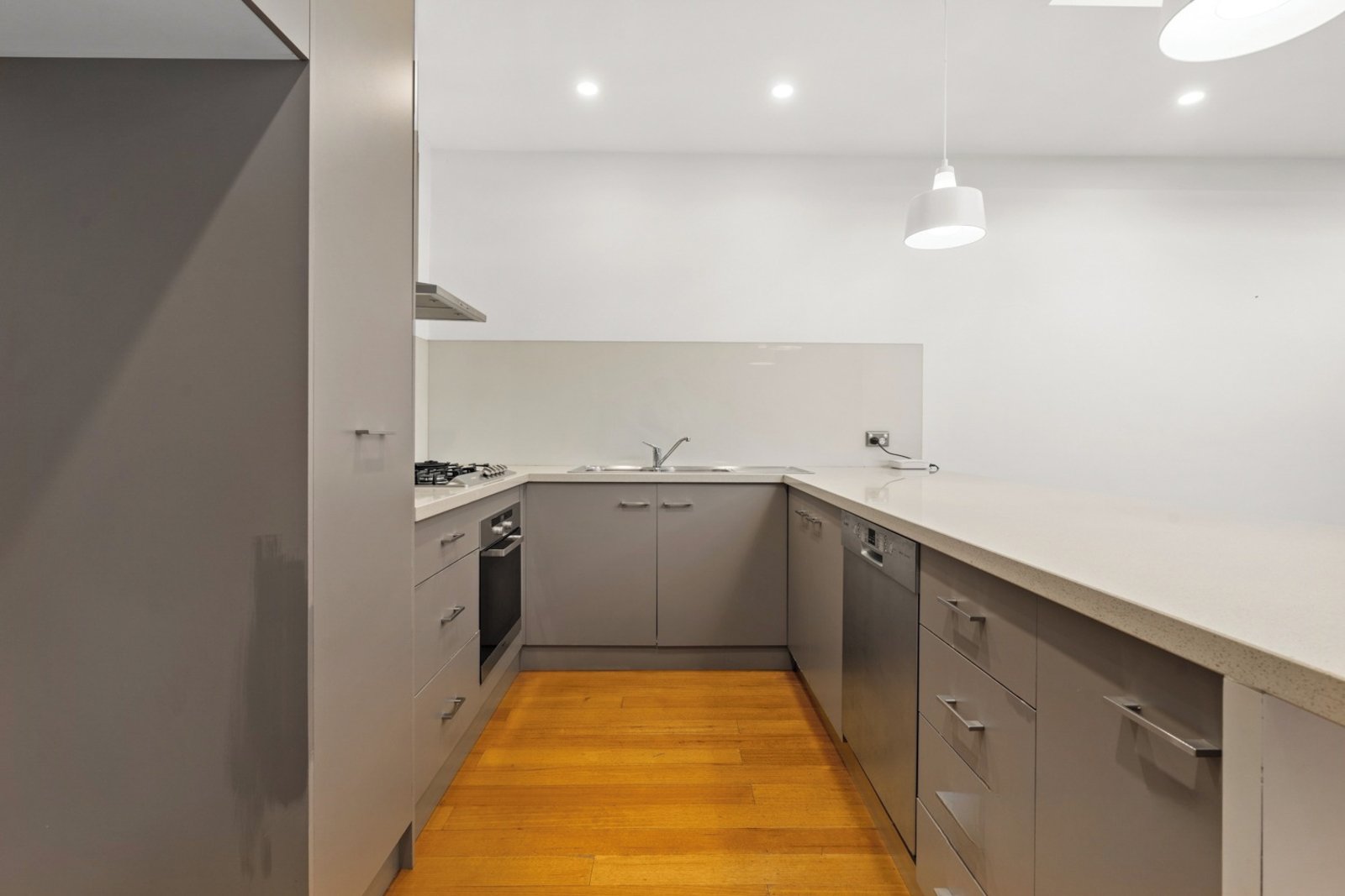 Gallery: 6 Lyell Street