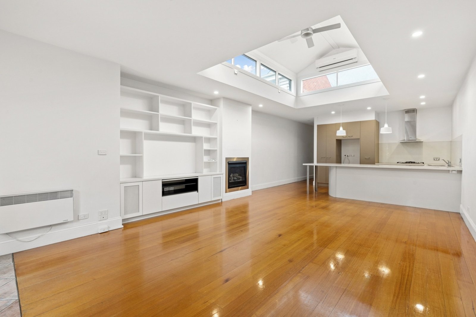 Gallery: 6 Lyell Street