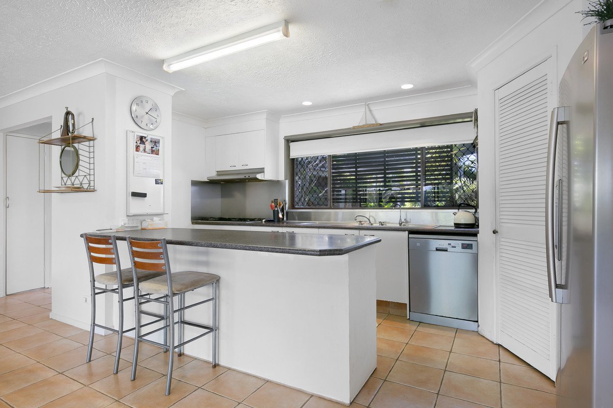 6 Magnetic Street Mermaid Waters 3