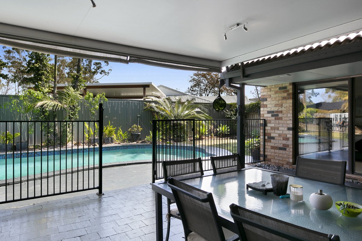 6 Magnetic Street Mermaid Waters 18