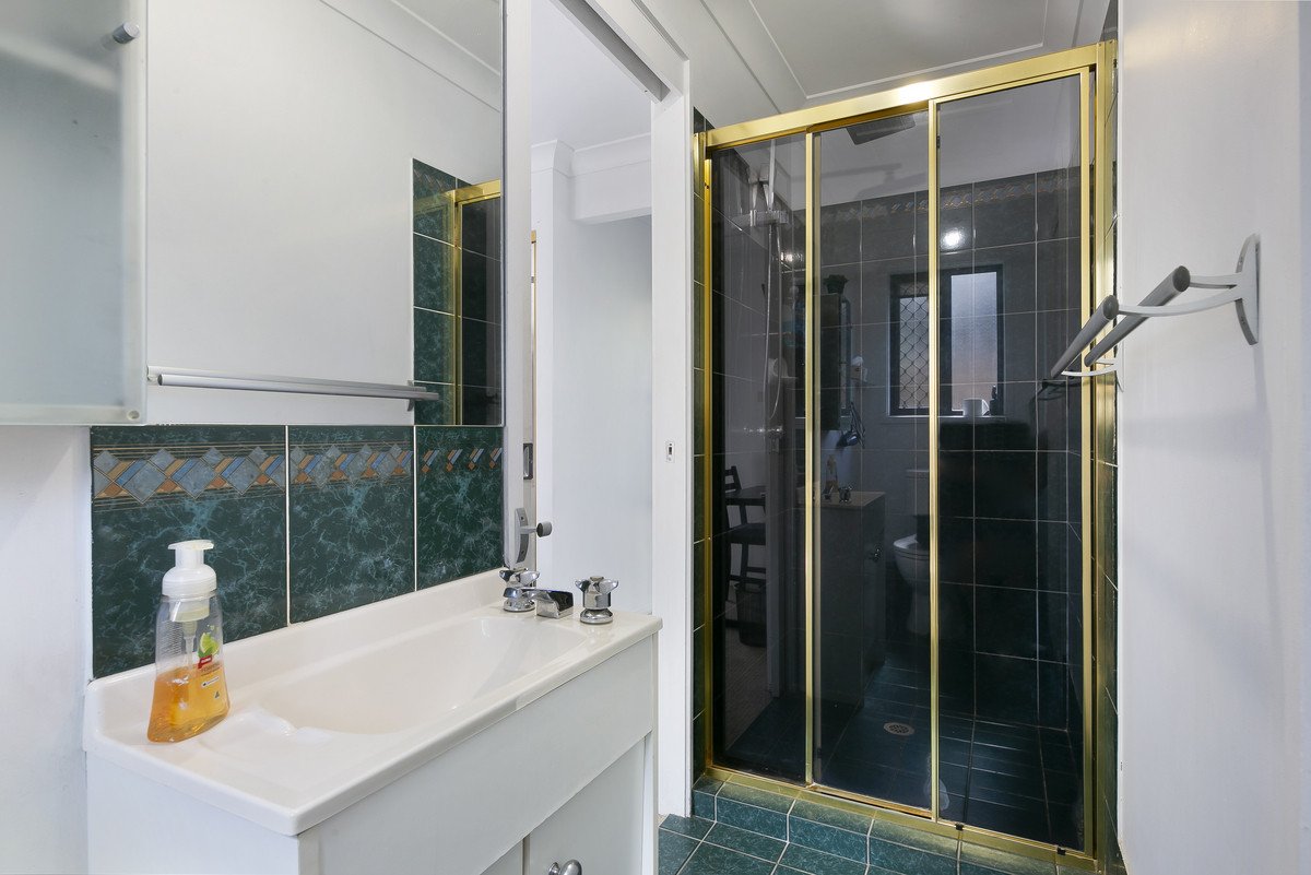 6 Magnetic Street Mermaid Waters 28