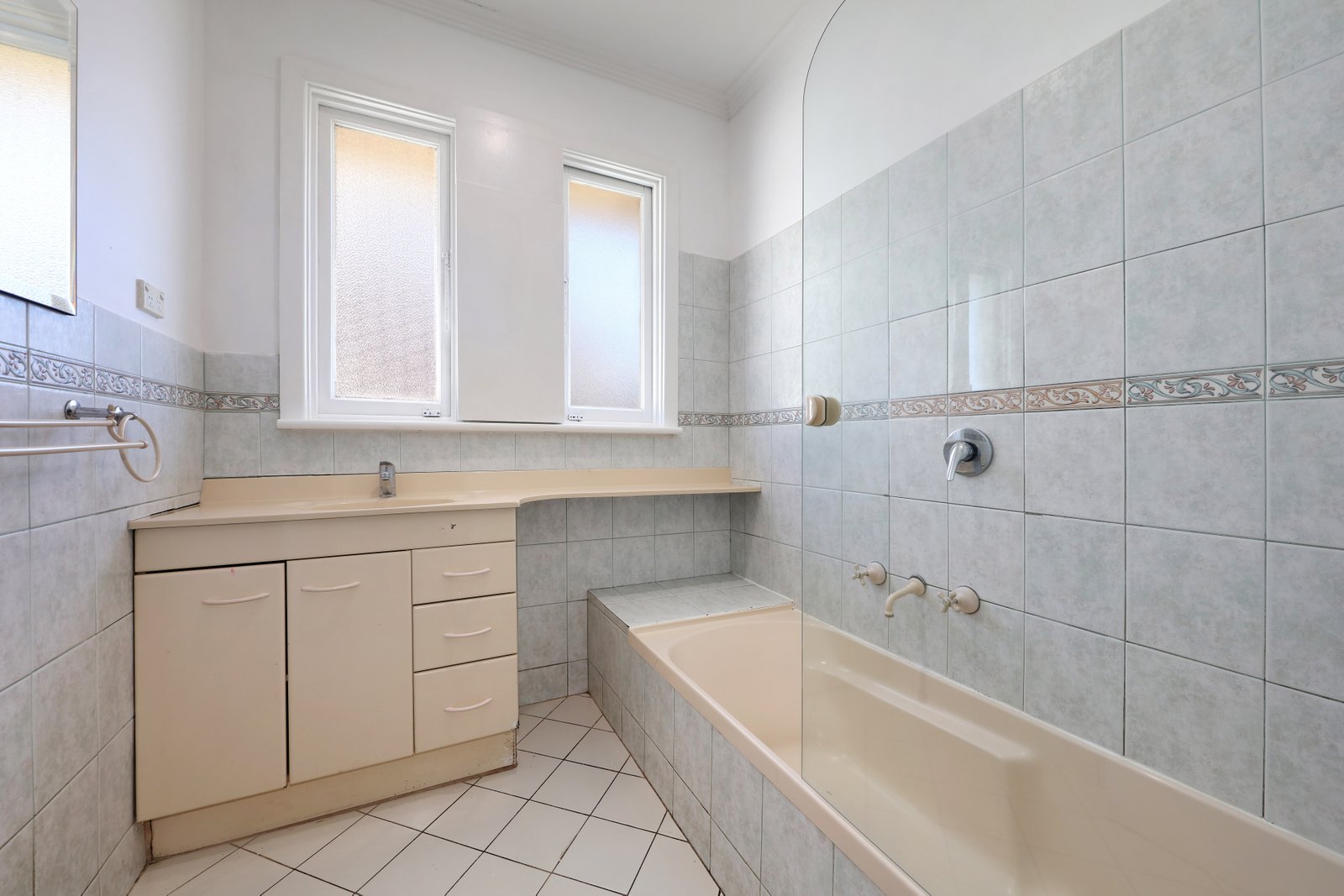 Gallery: 6 Majdal Street