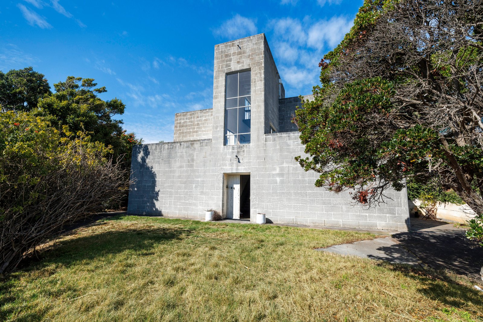 Gallery: 6 Manatee Avenue