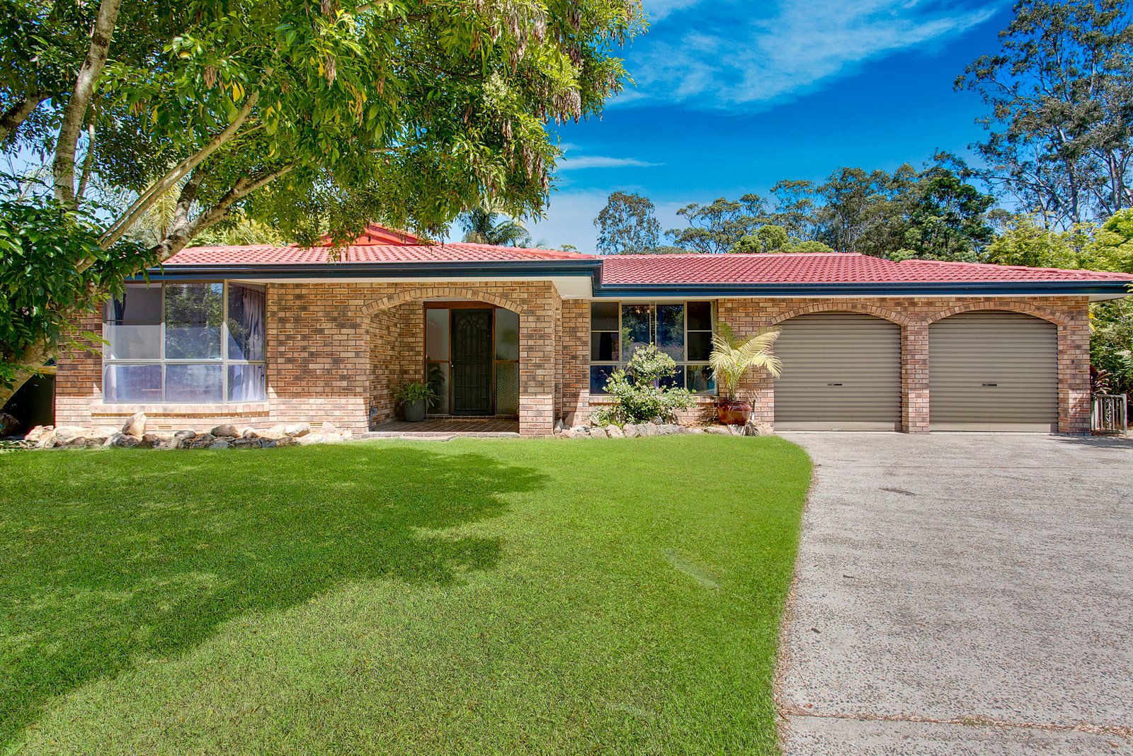 6 Mangrove Close LAKEWOOD 16