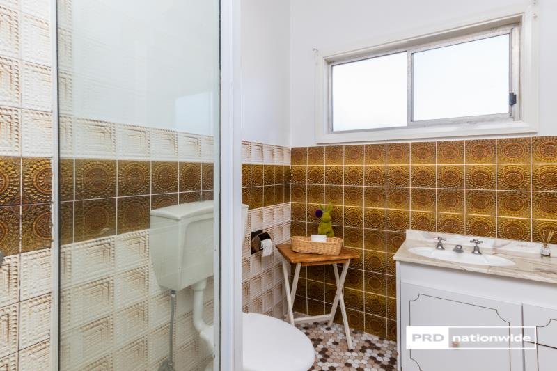 6 Marie Avenue TAMWORTH 5