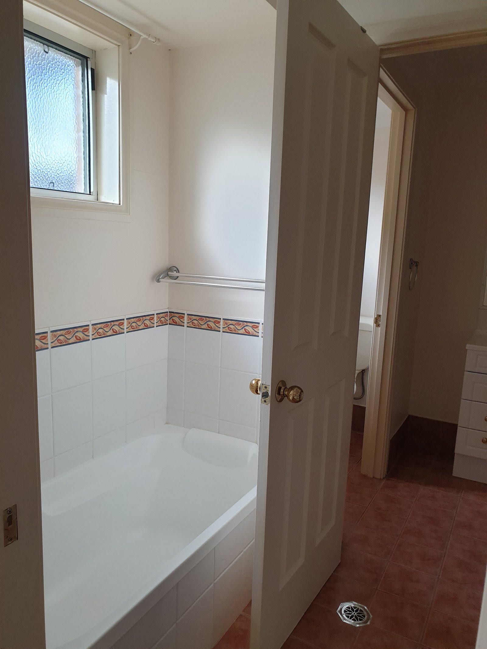 6 Maroo Street TUMUT 11