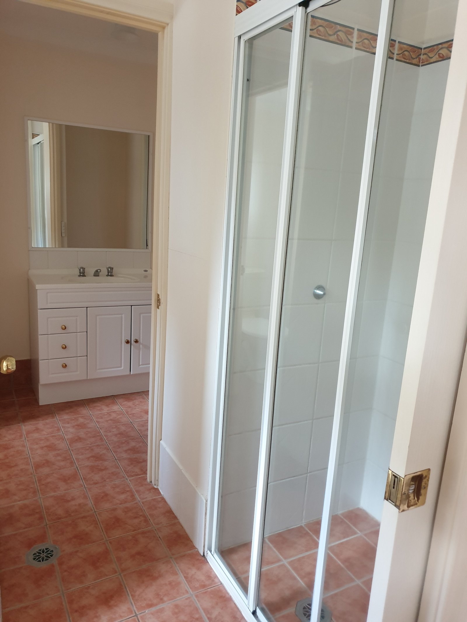 6 Maroo Street TUMUT 12