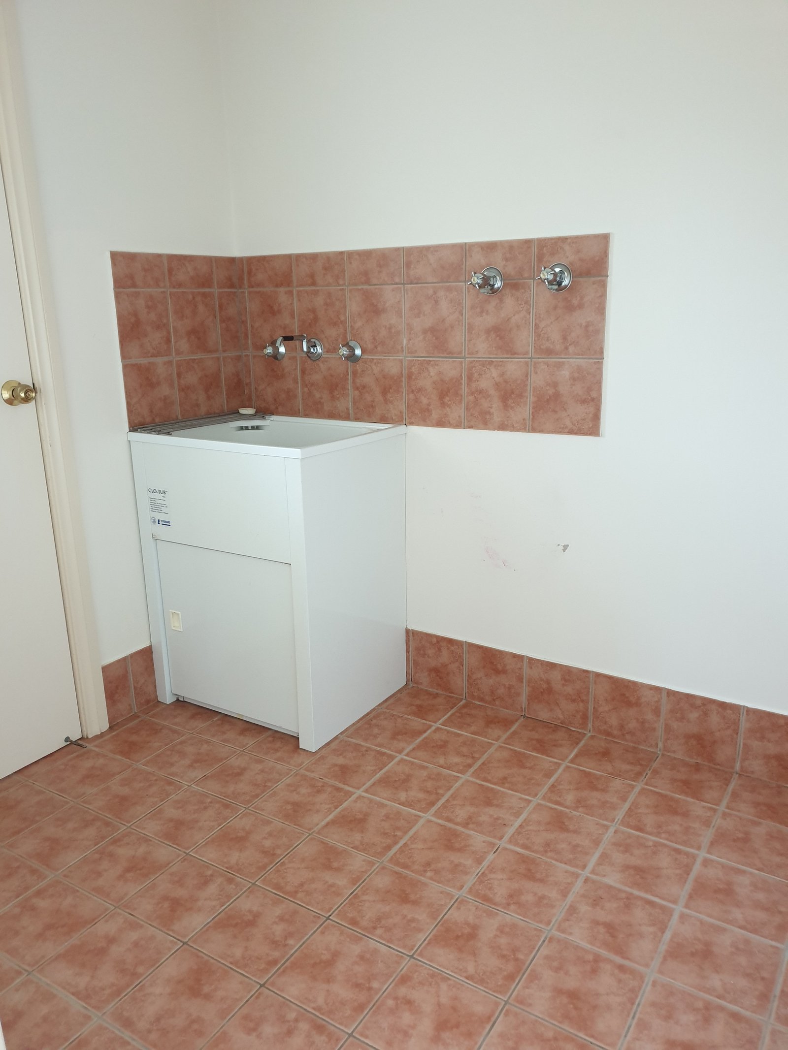 6 Maroo Street TUMUT 14