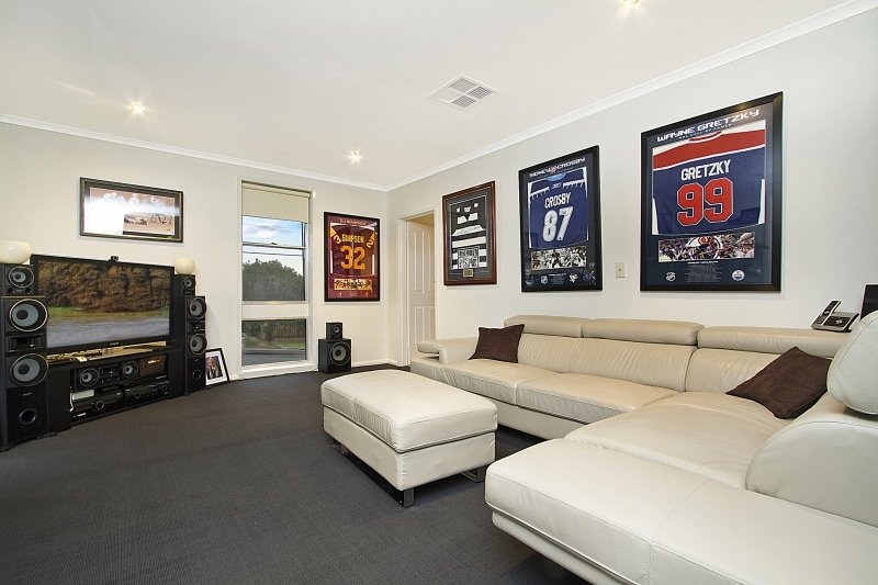 6 Marshall Crescent KENNINGTON 4
