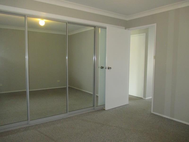 6 Marshall Place TAMWORTH 3