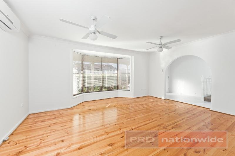 6 Martin Crescent MILPERRA 2