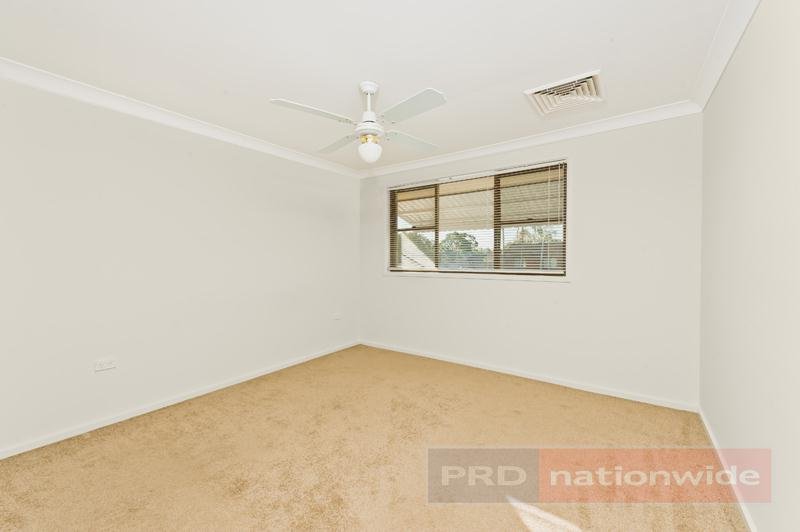 6 Martin Crescent MILPERRA 5