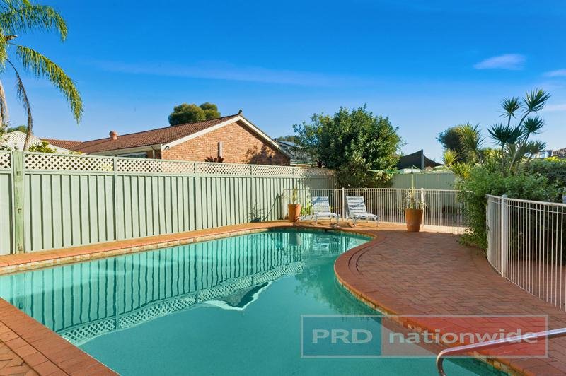 6 Martin Crescent MILPERRA 7