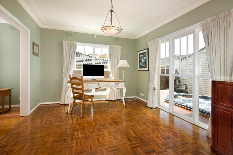 Gallery: 6 Masefield Avenue