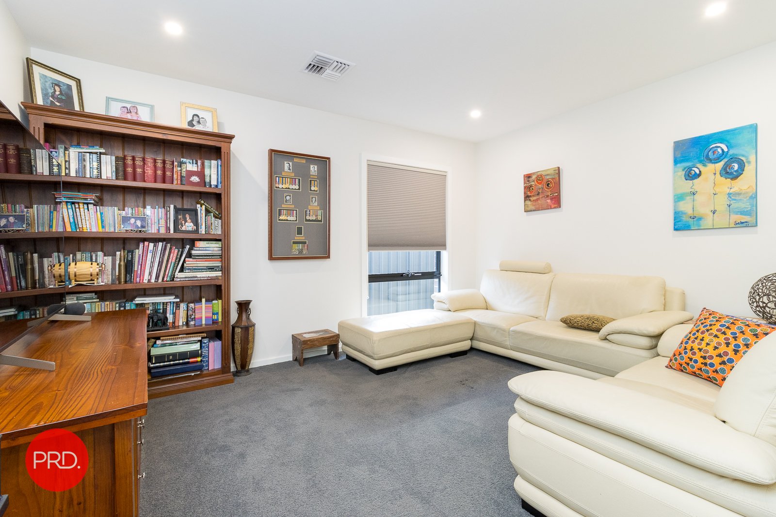 6 Maslin Place BUNGENDORE 9