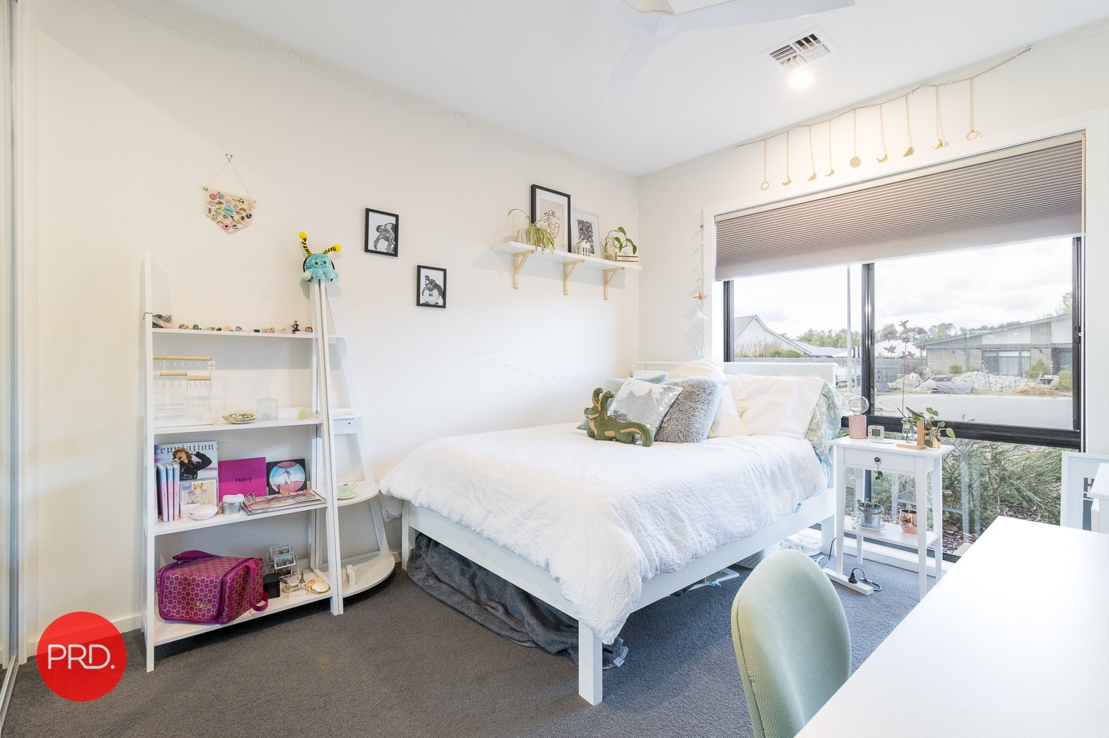 6 Maslin Place BUNGENDORE 13