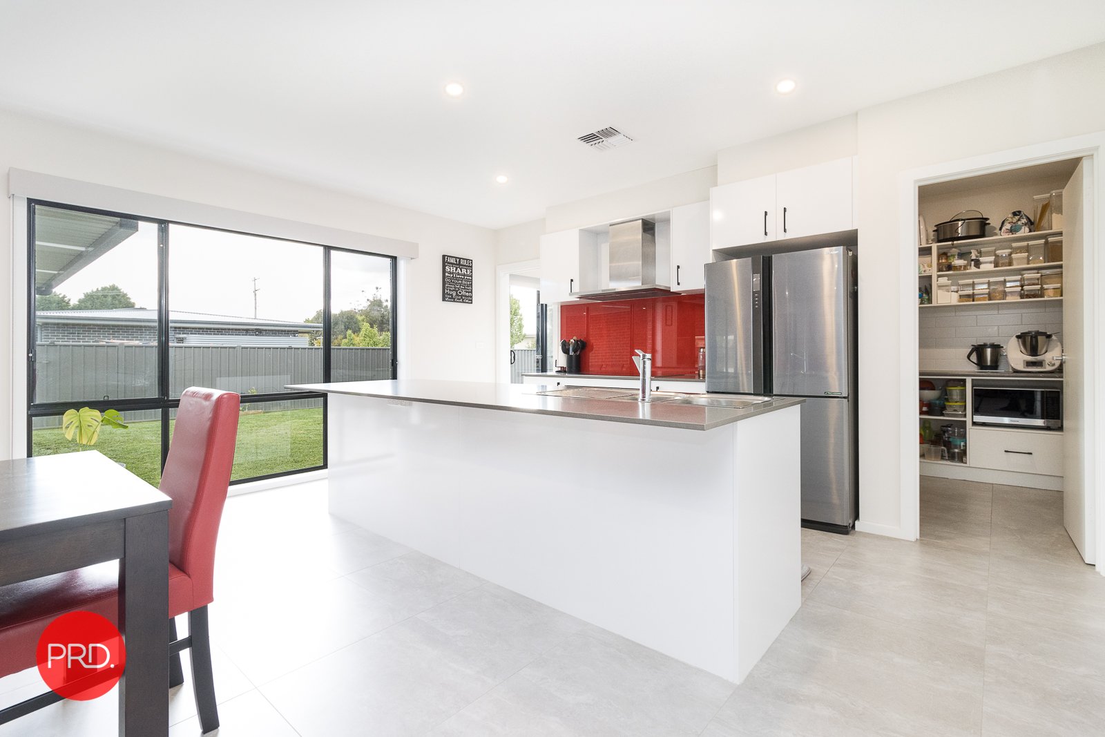 6 Maslin Place BUNGENDORE 18