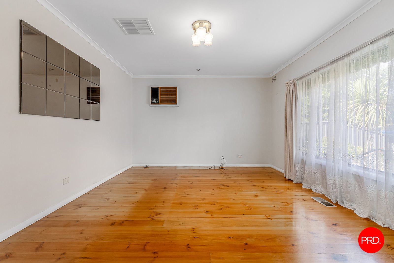 6 Mathrick St  CALIFORNIA GULLY 5