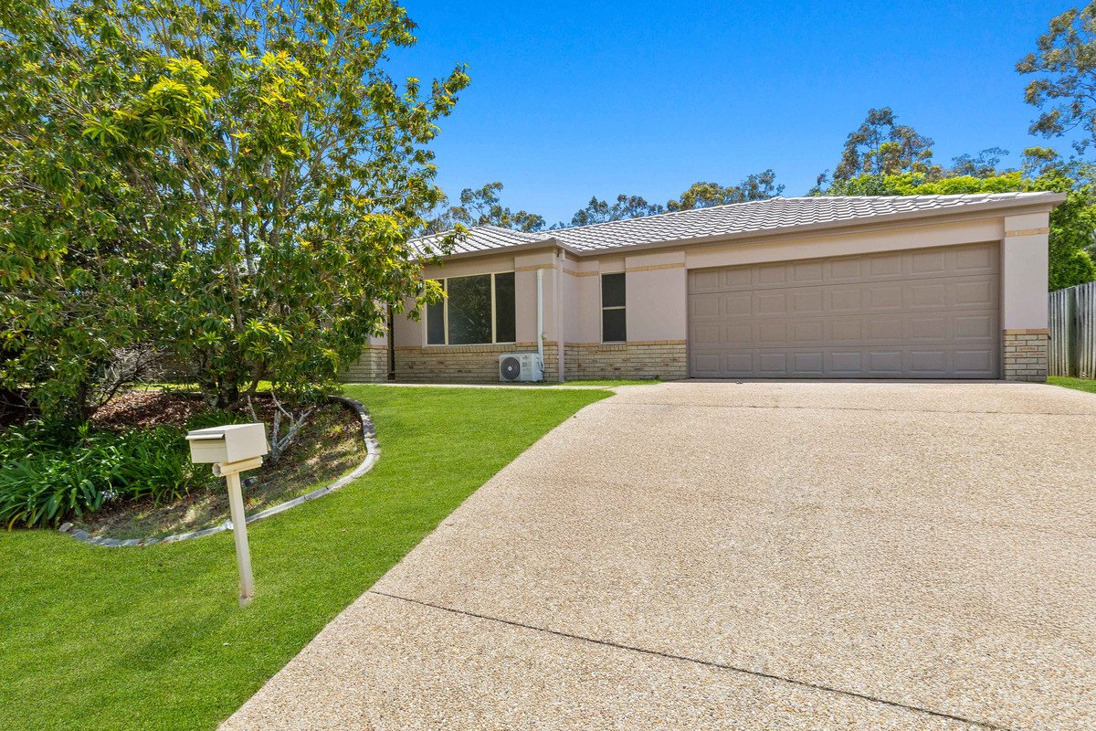 6 Matthew Close Burleigh Heads 1