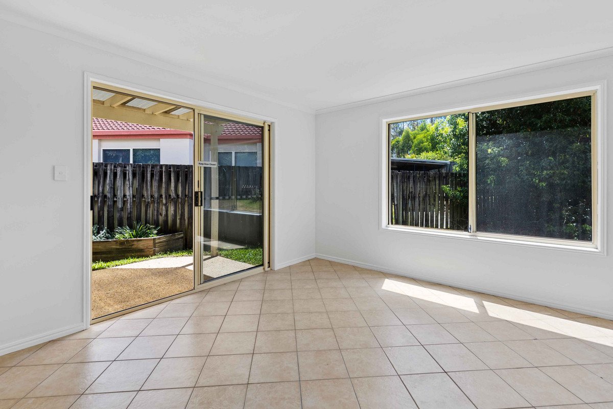 6 Matthew Close Burleigh Heads 2
