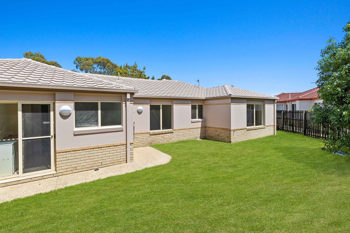 6 Matthew Close Burleigh Heads 3