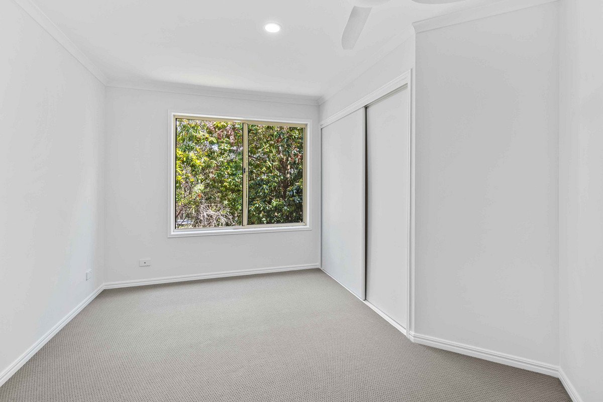 6 Matthew Close Burleigh Heads 10