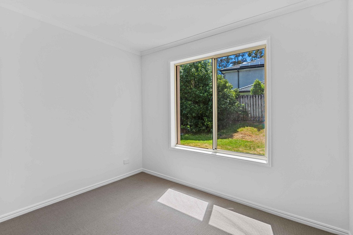 6 Matthew Close Burleigh Heads 12