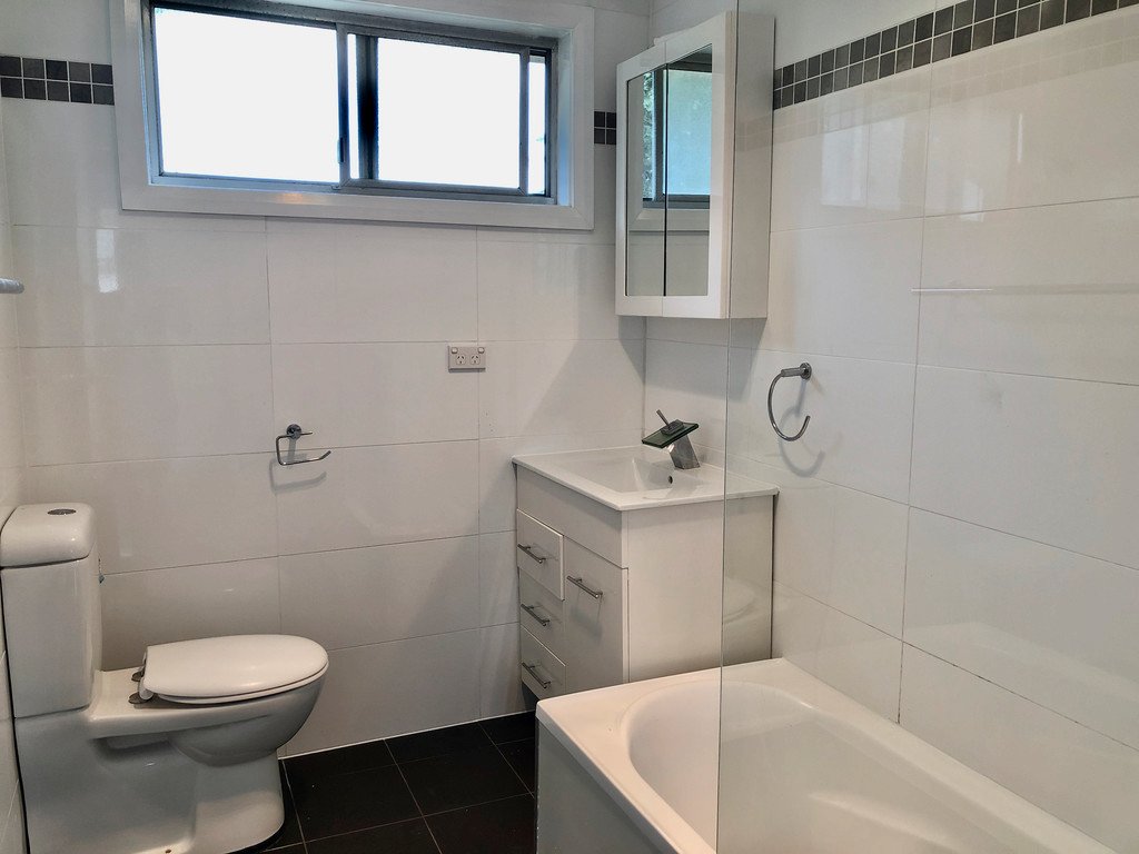 6 Maygar Close MILPERRA 6