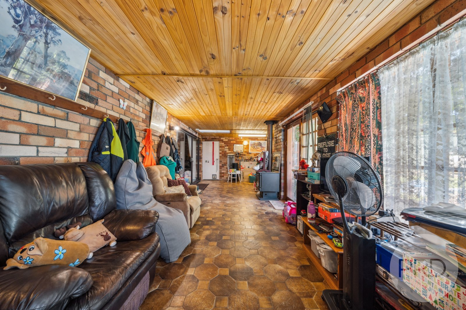 6 McCoullough Drive TOLLAND 9