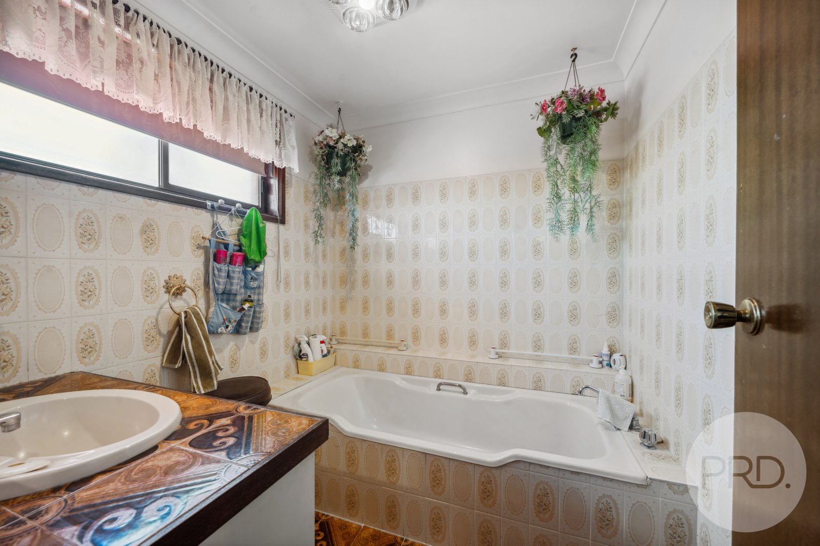 6 McCoullough Drive TOLLAND 15