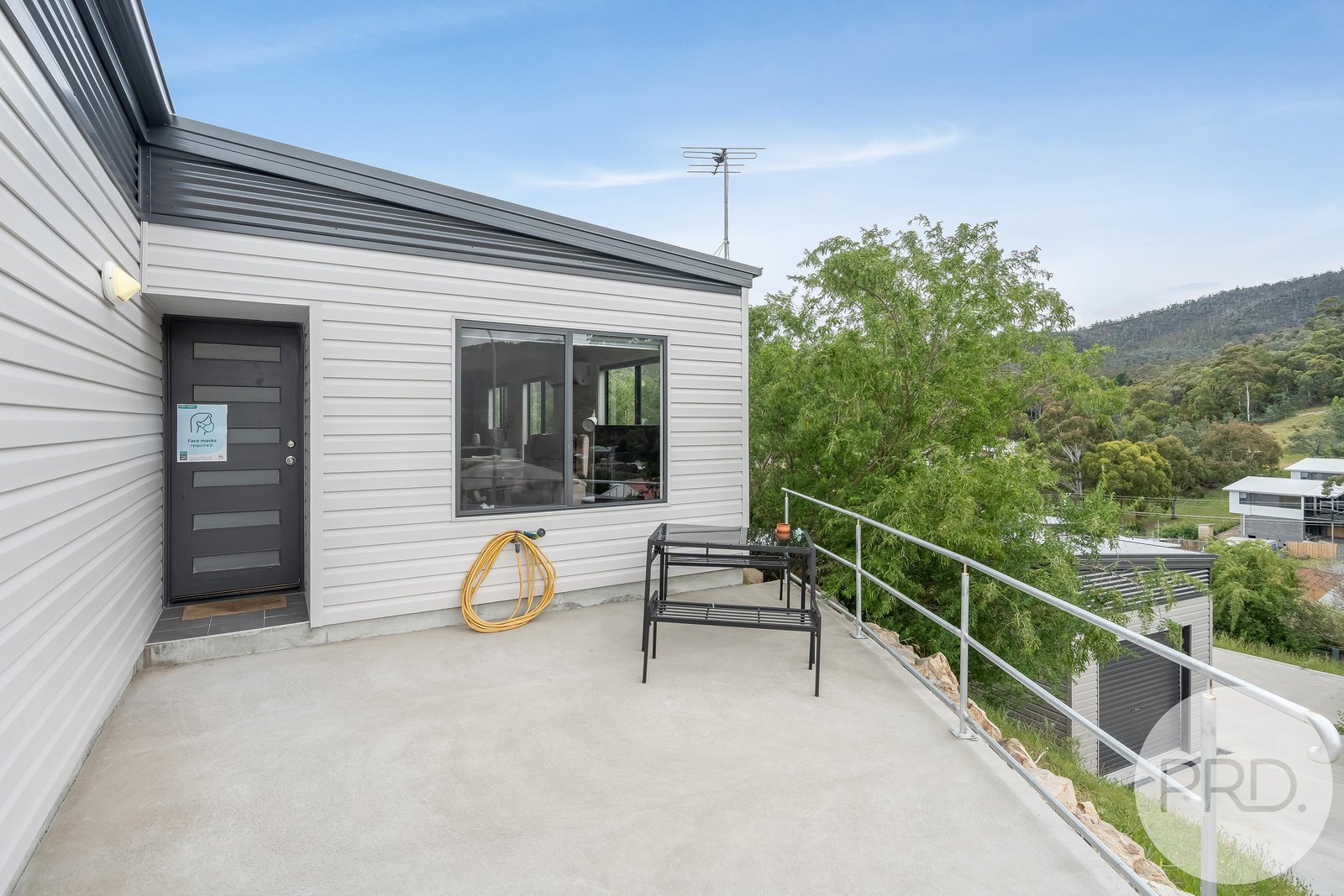 6 McGill Rise CLAREMONT 11