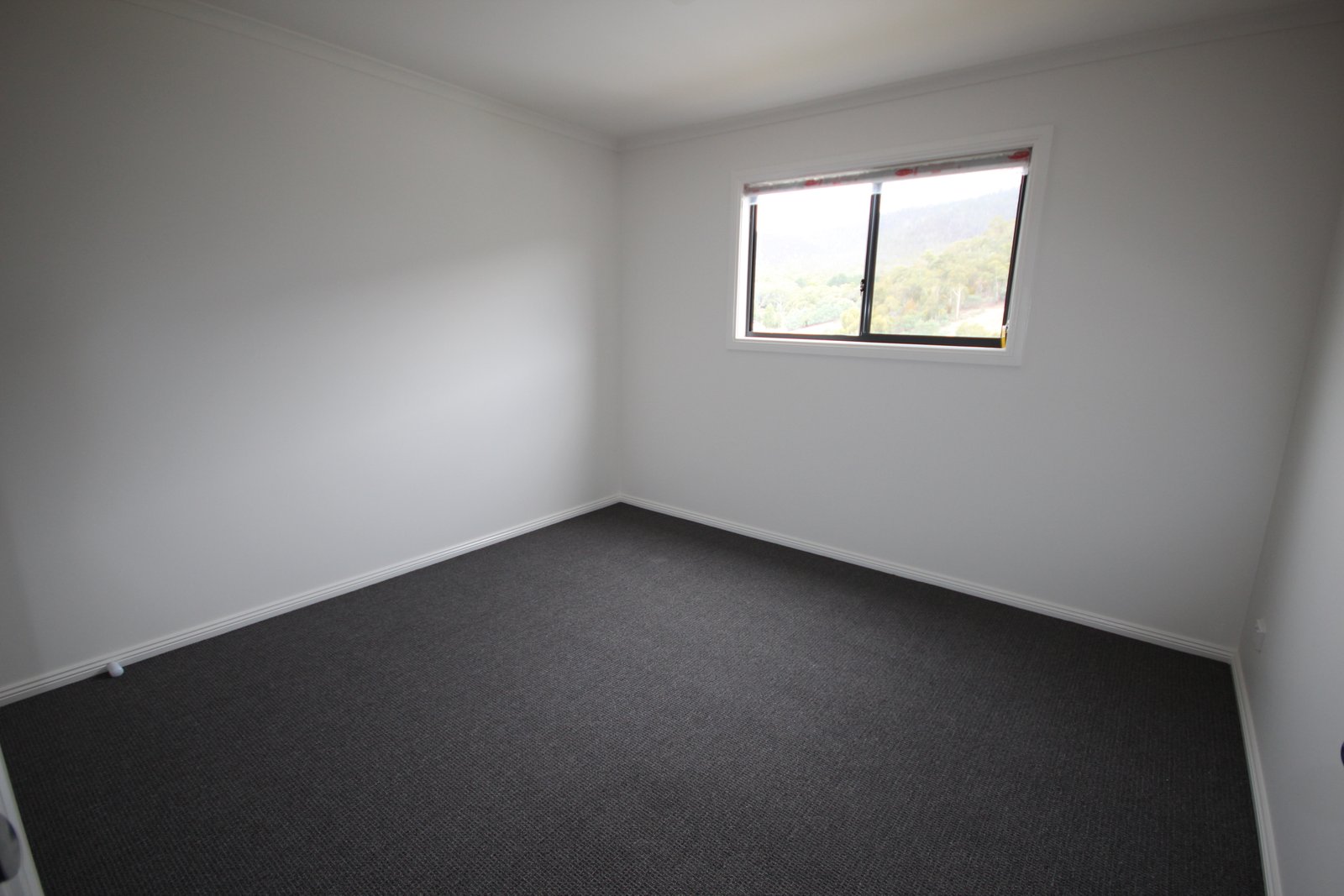 6 McGill Rise CLAREMONT 6